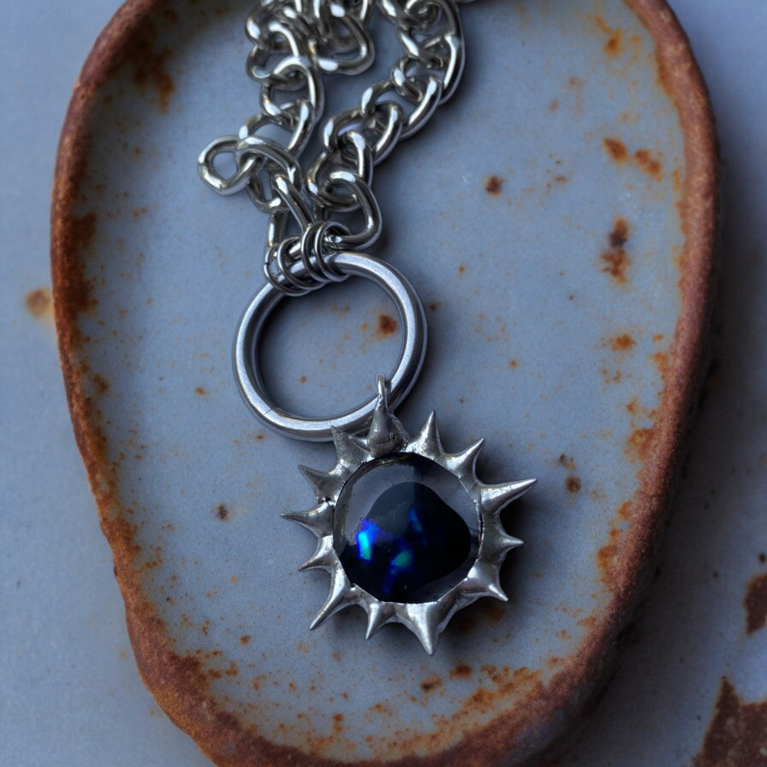 Brutal Eye Creature | Spiky Fused Glass O Ring Necklace