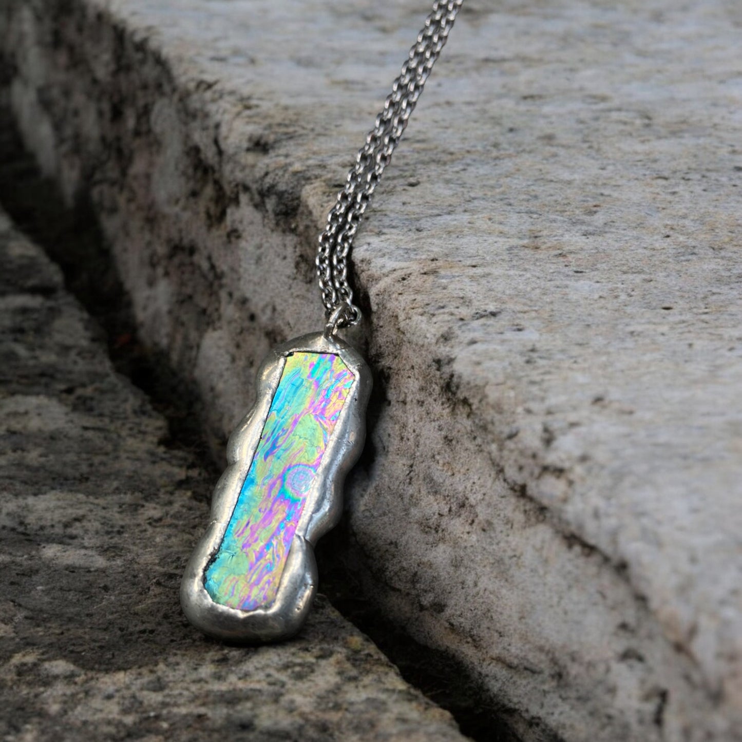 Horizon Portal | Iridescent Stained Necklace