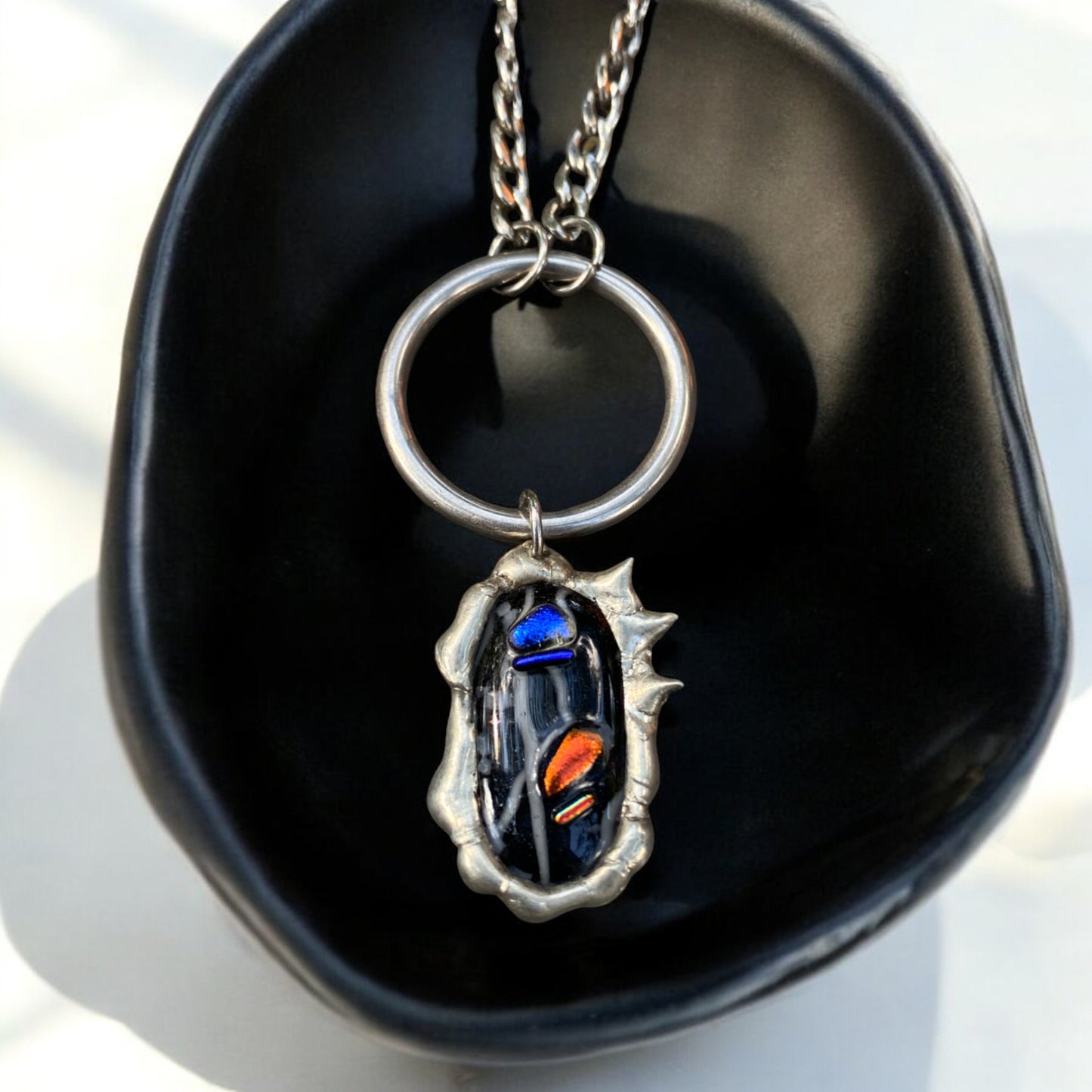 Technoir Portal | Spiky Fused Glass O Ring Necklace