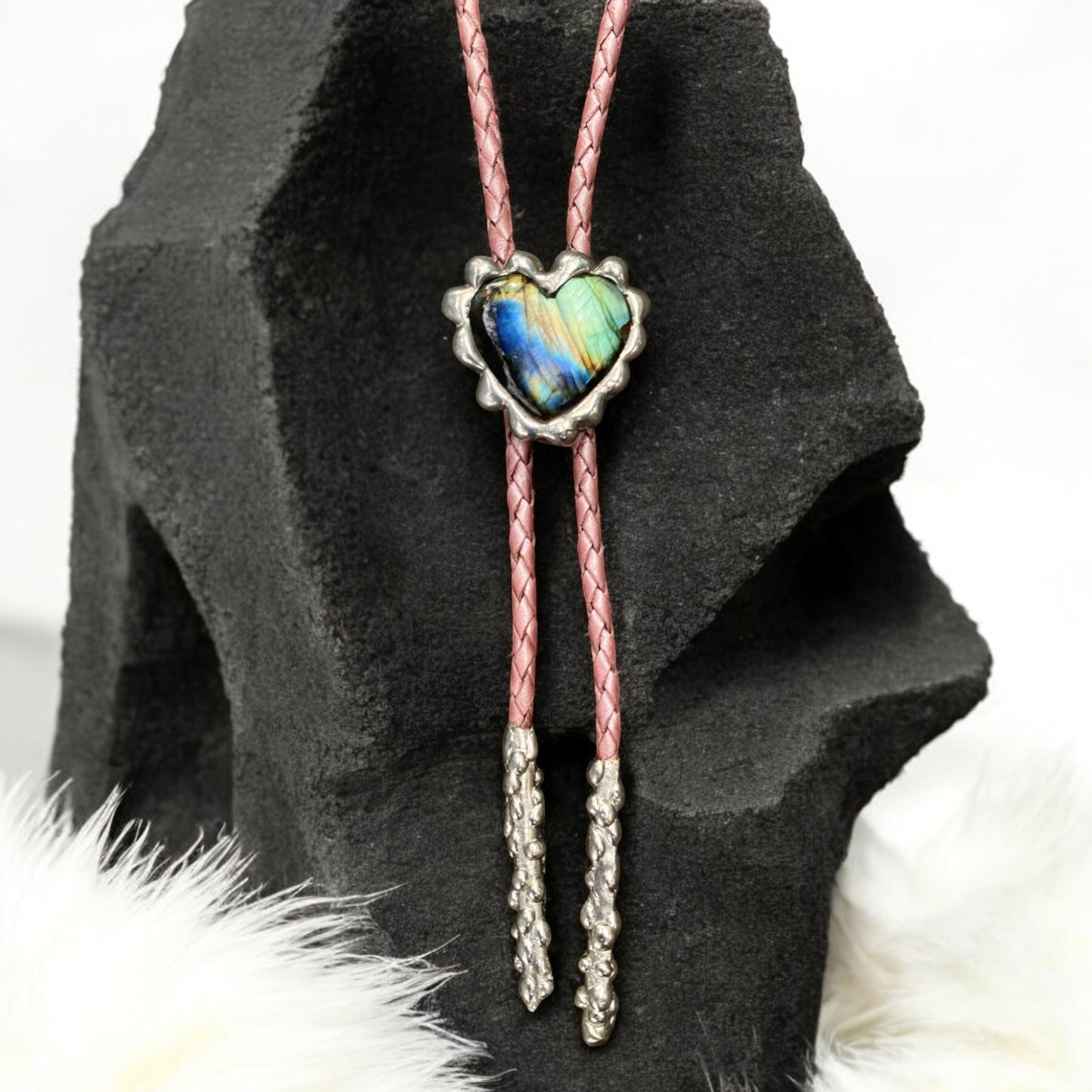 Labradorite Sweet Heart Bolo Tie