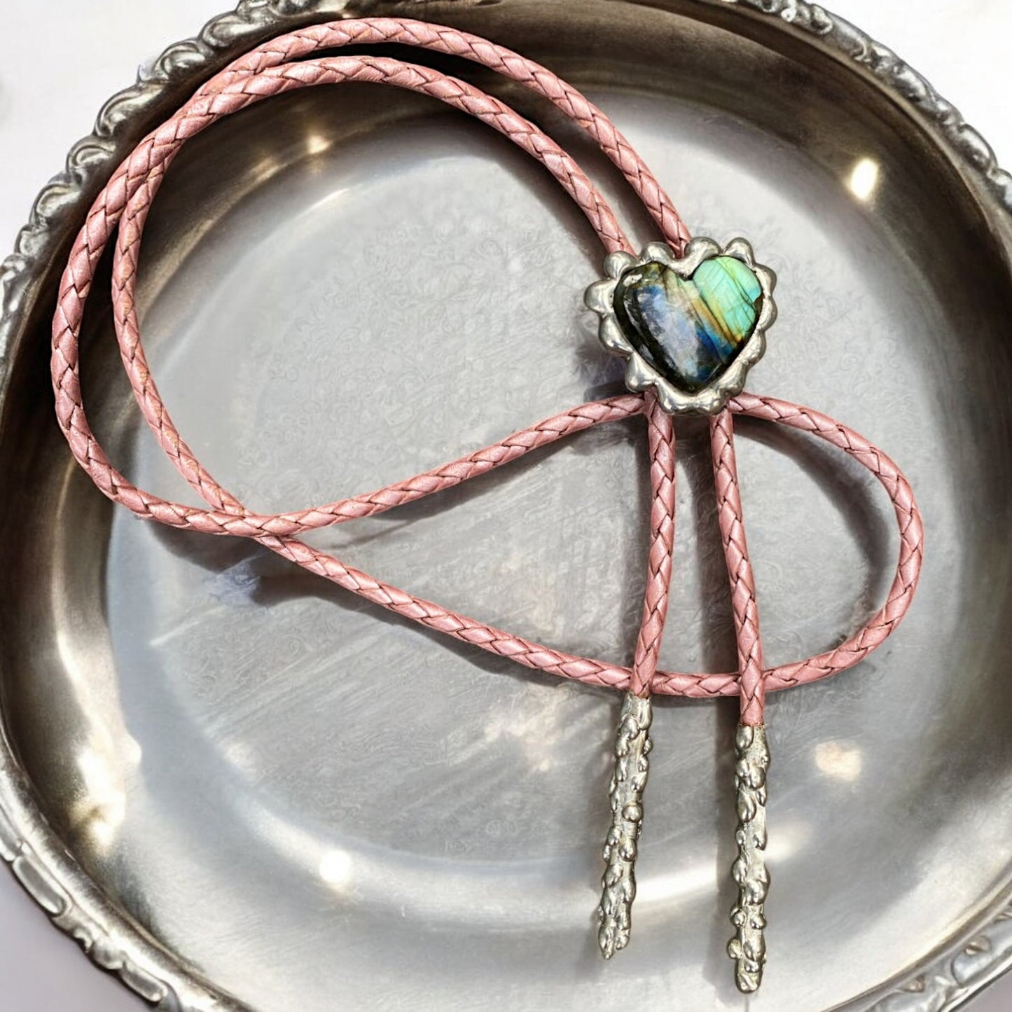 Labradorite Sweet Heart Bolo Tie