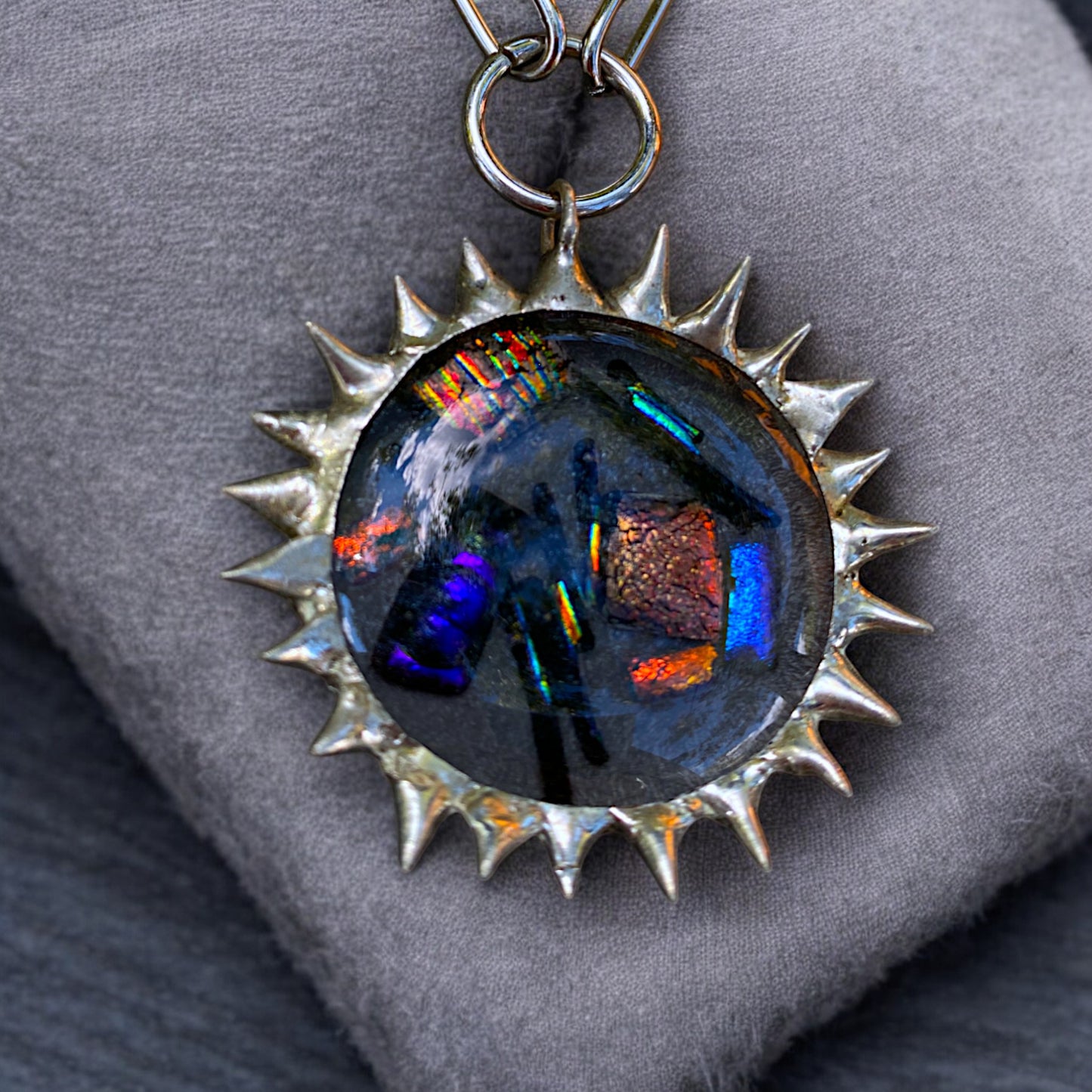 Hypnotic Chaos Portal | Spiky Fused Glass O Ring Necklace