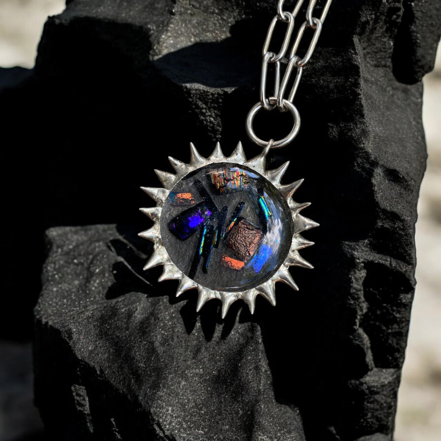 Hypnotic Chaos Portal | Spiky Fused Glass O Ring Necklace