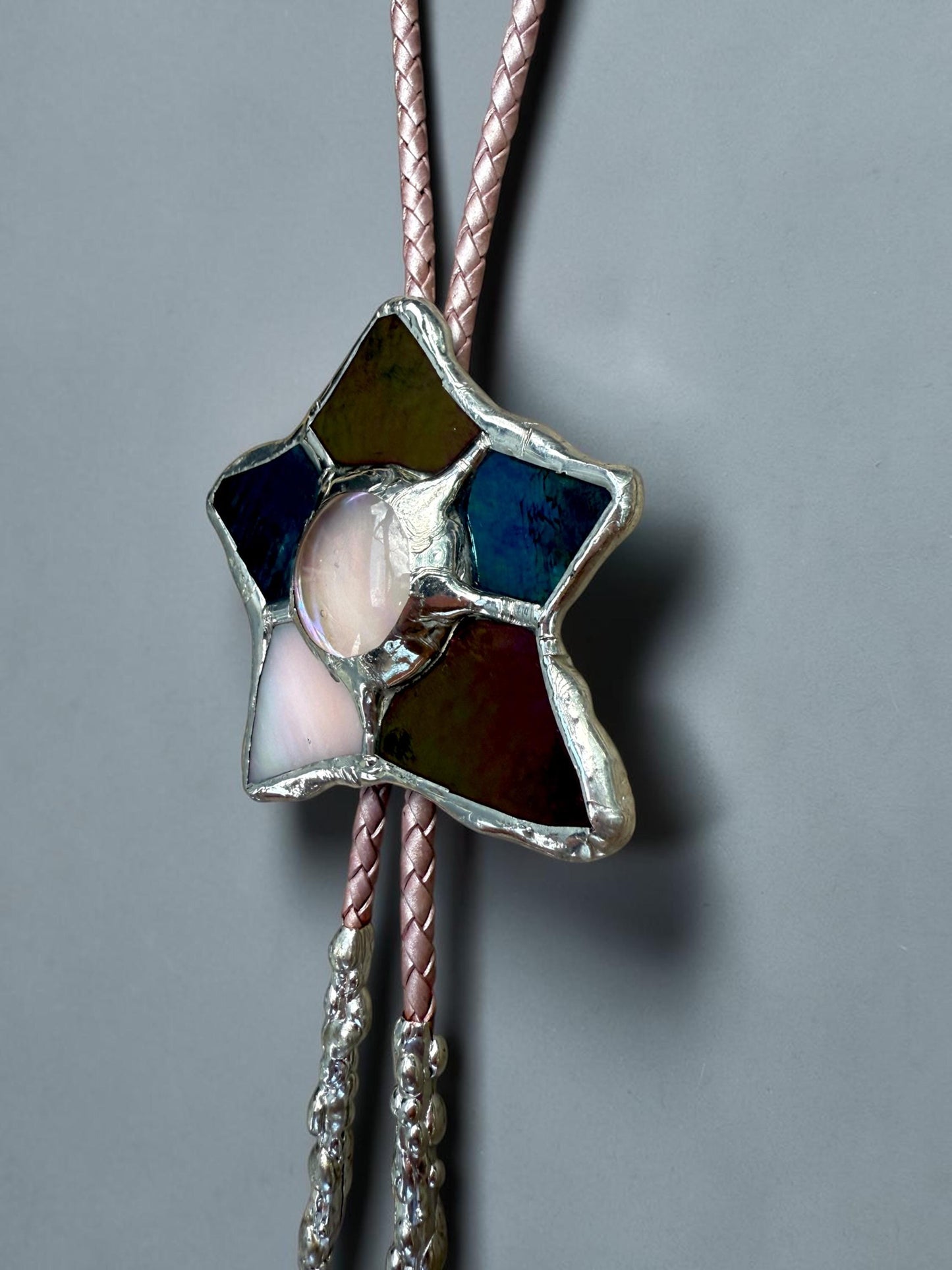Whimsigoth Star Bolo Tie – Handmade Stained Glass Western Statement Necklace – Whimsical Jewelry for Festival Fashion and Celestial Beings